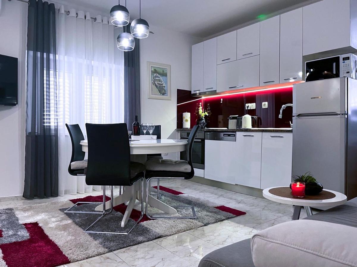 Apartment Vitturina Kaštela Buitenkant foto